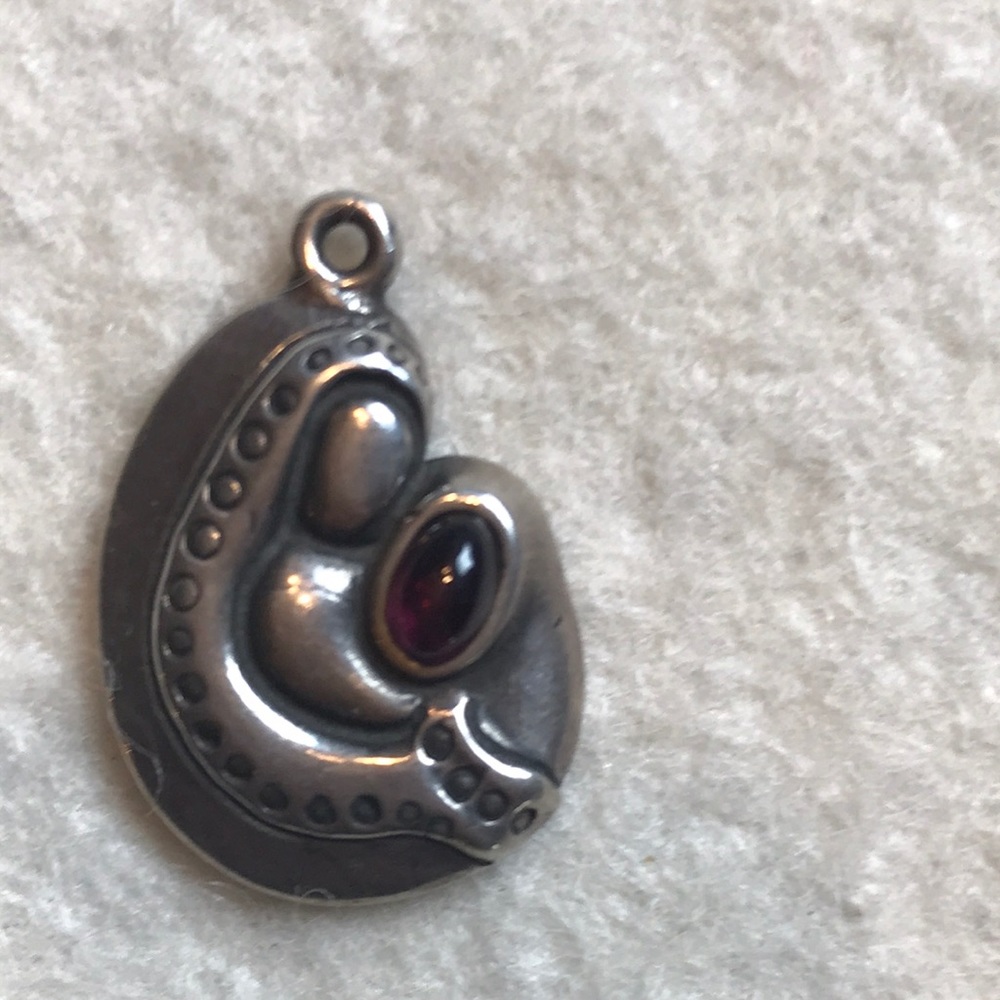 Charm- Sterling Silver Madonna and Child - Picture 3 of 5